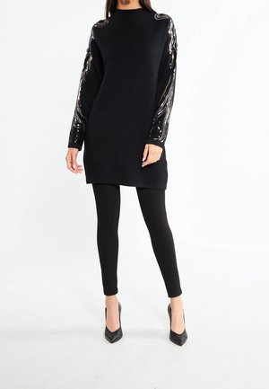 Jumper dress - black