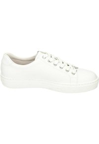 White leather sneaker with round toe, five eyelets, flat laces, and textured rubber sole. Smooth finish and minimalistic design.