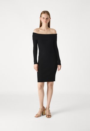 VMWILLOW OFF SHOULDER SHORT  - Robe fourreau - black