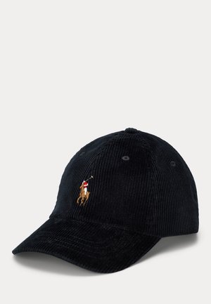 Sort kordfløjls baseballkasket med et broderet logo af en polospiller på hest i brune, røde og hvide tråde på frontpanelet.