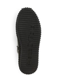 Soletta di scarpa in gomma nera con scanalature testurizzate e "Marc O'Polo" impresso. Forma ovale e resistente, progettata per trazione e stabilità.