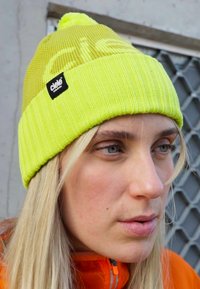 Thumbnail Image 2