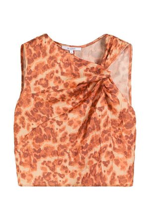 Blusa de mujer sin mangas con estampado de leopardo naranja y marrón y un detalle asimétrico con torsión en el escote.