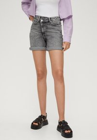 QS Short en jean - schiefergrau