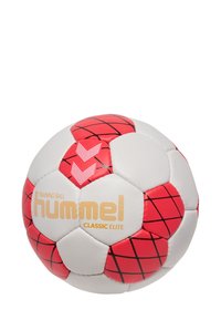 Pallone da allenamento realizzato in materiale sintetico, con pannelli rossi e bianchi, un motivo a rete nera e il logo oro "hummel" con la scritta "CLASSIC ELITE".