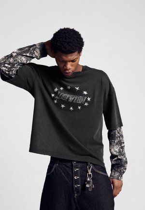 Bershka DOUBLE PRINT LONG-SLEEVE - Langarmshirt - black