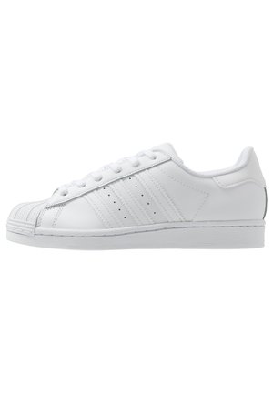 adidas Originals SUPERSTAR - Matalavartiset tennarit - footwear white