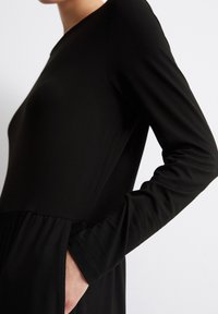 Marc O'Polo DENIM CREWNECK - Haljina od žerseja - black