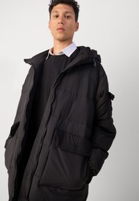Scotch & Soda LONG PUFFER - Zimski plašč - meteorite