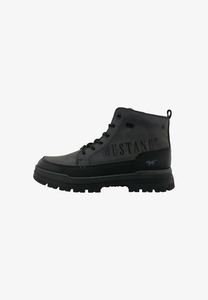 Mustang Schnürstiefelette - grey