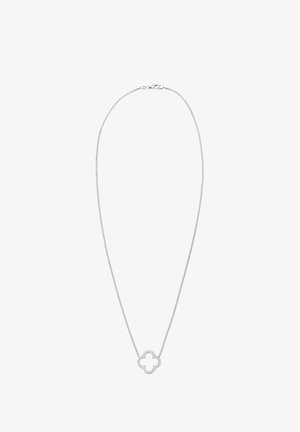 Collana d'argento con una fine catena, caratterizzata da un ciondolo a forma di trifoglio decorato con piccoli gemstones trasparenti, che offre un aspetto delicato e raffinato.