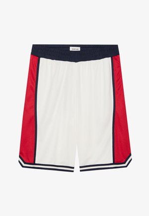 Pantalones cortos deportivos blancos con paneles laterales rojos, cintura de color marino y dobladillos a rayas. Hechos de un tejido ligero con una superficie texturizada.