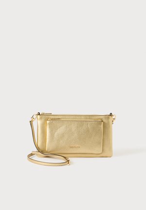 Złota skórzana torba crossbody o teksturowanym wykończeniu, z zamkiem błyskawicznym i dodatkową przednią kieszenią. Dołączony odpinany pasek.