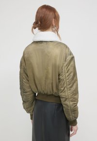 Calliope TINTO FREDDO - Übergangsjacke - verde militare