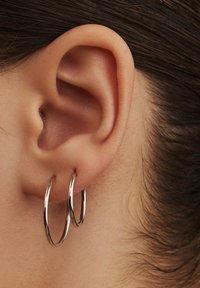 Isabel Bernard Saint Germain Cerise - Boucles d'oreilles - weißgoldfarben