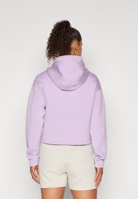 Guess NEW ALISA - Mikina s kapucí - lilac forever