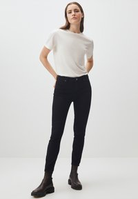 Jimmy Key - Jeansy Slim Fit