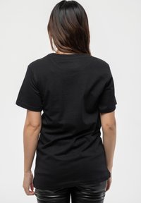 Paradiso Clothing GUNS N ROSES UK TOUR 87 DIAMANTE - Print T-shirt - black