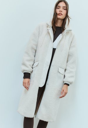 Stradivarius Parka - white
