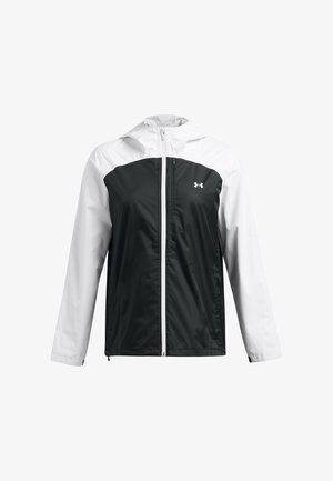 Chaqueta liviana en blanco y negro con capucha, que presenta un cierre frontal, mangas largas y un logo en la parte izquierda del pecho.
