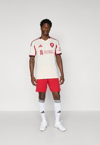 adidas Performance LIVERPOOL FC 25/26 AWAY JERSEY - Article de supporter d'équipe de club - white