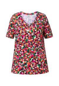 Dámské tričko s krátkým rukávem a véčkovým výstřihem vyrobené z lehké tkaniny, s živým květinovým vzorem v růžové, zelené, oranžové a černé barvě.