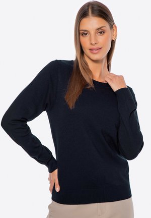 - Sweter
