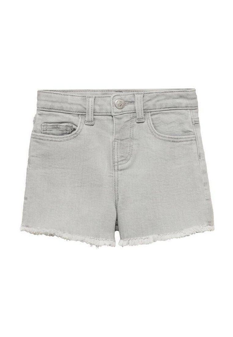 Harmaat farkkushortsit, joissa on raaka helma, kaksi etutaskua ja napitus. Tasainen pinta, istuva muotoilu, monikäyttöisiä rentoon pukeutumiseen.