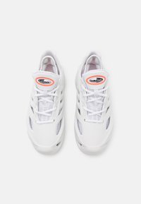 adidas Originals ADIFOM CLIMACOOL UNISEX - Baskets basses - footwear white/crystal white/core black