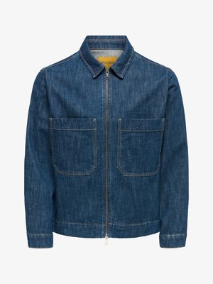 Denim jacket in dark blue with a front zipper, two large patch pockets, point collar, and clean lines. Made from lightweight textured fabric.
