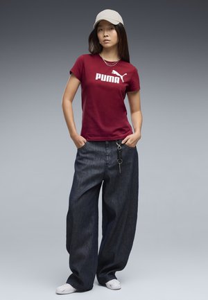 Puma, ESS NO. 1 LOGO TEE (S) - T-shirt imprimé - garnet glow