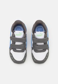 Puma CABANA RACER 20 UNISEX - Zapatillas - cool dark gray/blue skies/white/pure green
