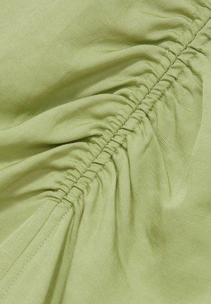 Reiss PARI RUCHED SLEEVELESS MIDI - Dnevna haljina - green