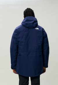 The North Face SARNEN GORE-TEX TRICLIMATE THREE IN ONE - Vandeniui atspari striukė - eagle blue