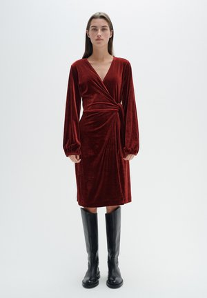 GORIELIW WRAP - Vestito di maglina - syrah