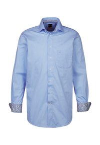Camicia a maniche lunghe a righe azzurre con colletto, taschino sul petto e polsini a motivo floreale. Realizzata in tessuto morbido con chiusura a bottoni.