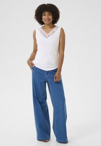 Cream CRTRULLA - Top - snow white