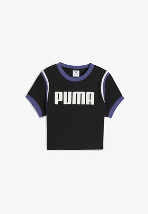 Fekete, cropped t-shirt, nagy fehér betűkkel "PUMA" logóval. Lila részletek a gallérnál és az ujjaknál. Pamutból készült.