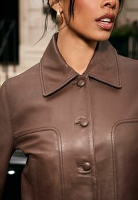 Next Kožnata jakna - chocolate brown