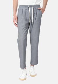 Non selezionato, grigio