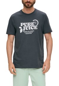 s.Oliver FRONTPRINT - T-shirt print - schiefergrau