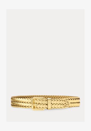 Zlatý pletený kožený opasok so zodpovedajúcou zlatou obdĺžnikovou prackou a slučkou na opasok na bielom pozadí.