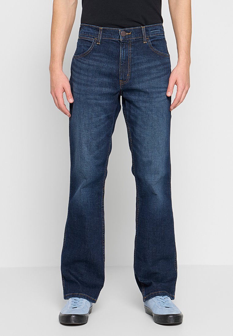 Wrangler Bootcut jeans oranje Wrangler Bootcut jeans oranje