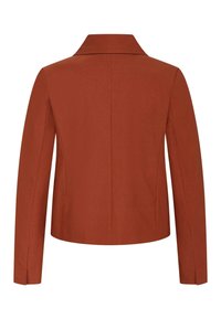 Kurtka w kolorze rdzawego brązu wykonana z tkaniny o fakturze, z klasycznym kołnierzem, długimi rękawami i dopasowanymi szwami na plecach.