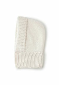 Biała dzianinowa czapka z teksturowanym ciepłym materiałem fleece, wyposażona w ściągacz. Projekt zapewnia miękki, ciepły wygląd, idealny na zimne dni.