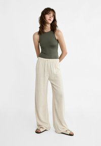 Stradivarius NECKHOLDER - Top - khaki