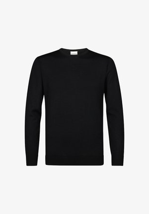 Suéter negro de punto con cuello redondo, mangas largas, ajuste estándar y puños y dobladillo acanalados. Textura suave, sin patrones visibles ni elementos de metal.