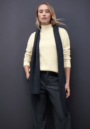 MIT MUSTER - Neule - beige