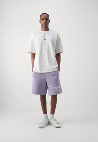 HUGO NALONO - Print T-shirt - open white
