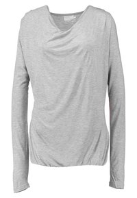 Maglione grigio chiaro a maniche lunghe con scollatura a cappuccio, texture arricciata all'orlo e un tessuto morbido e liscio per il comfort.